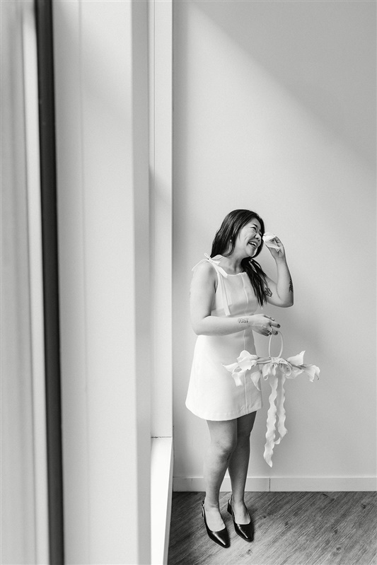 Wedding getting ready photos